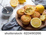 lemon muffin